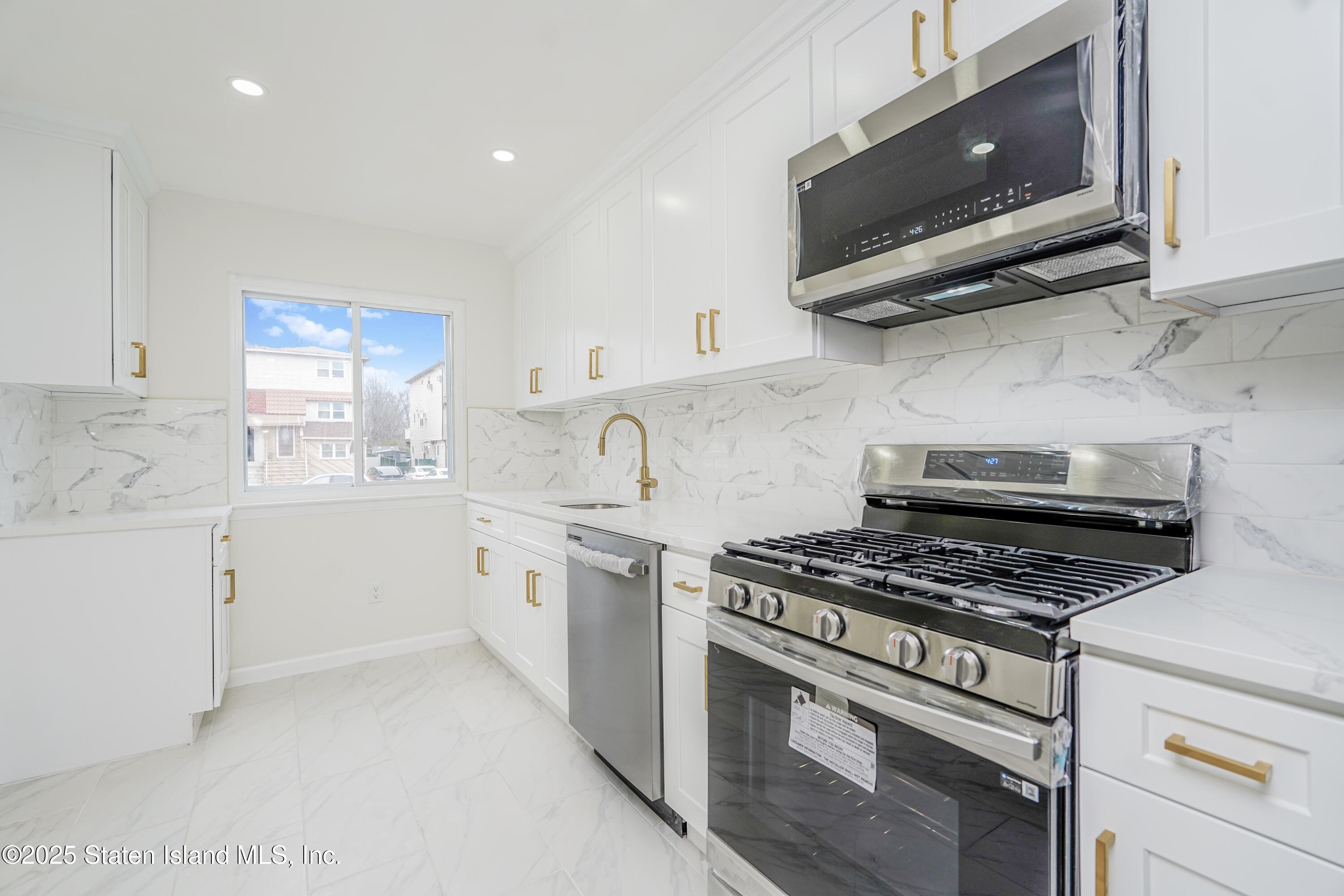 140 Ada Drive, Staten Island, New York image 16