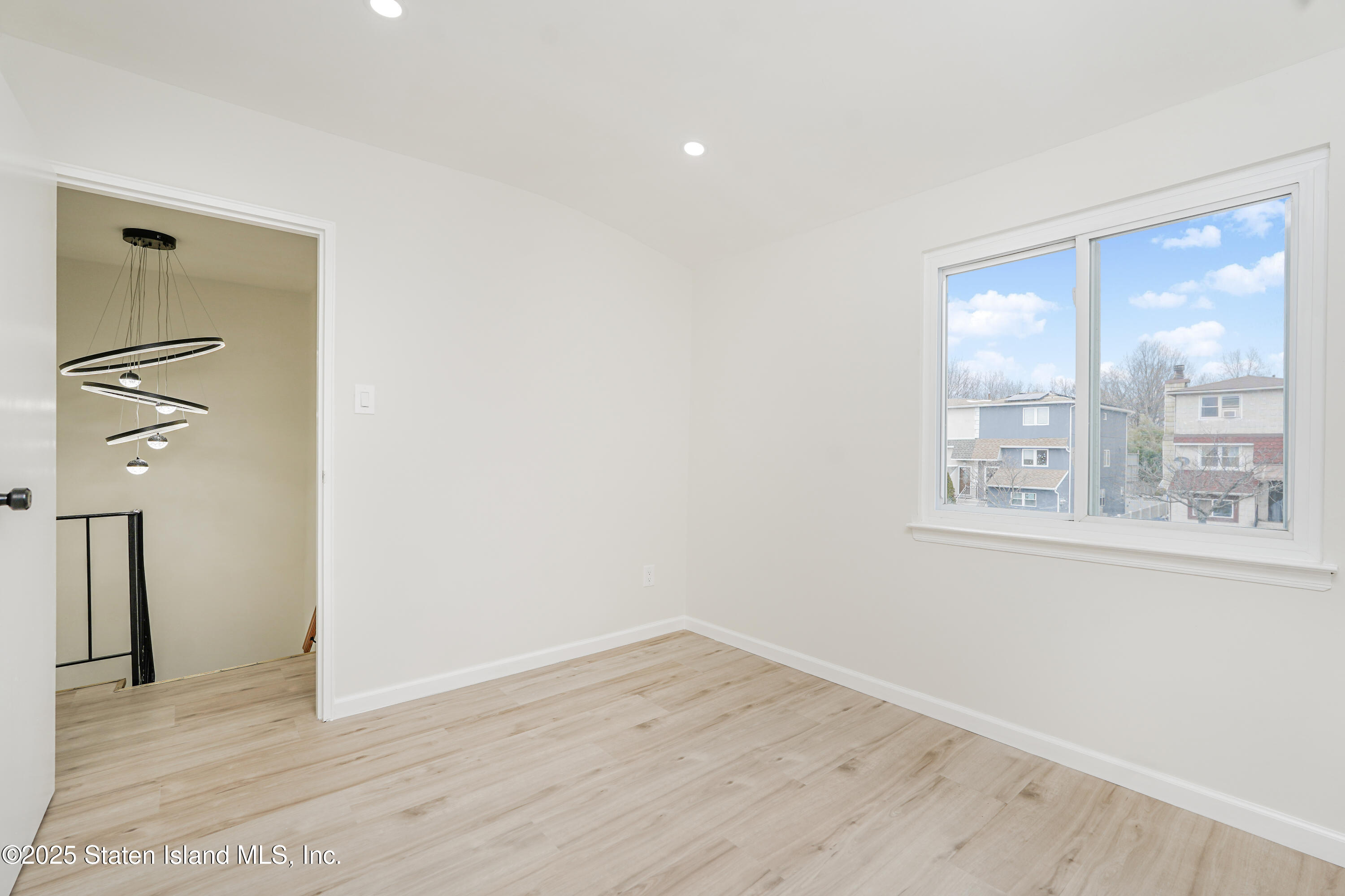 140 Ada Drive, Staten Island, New York image 29