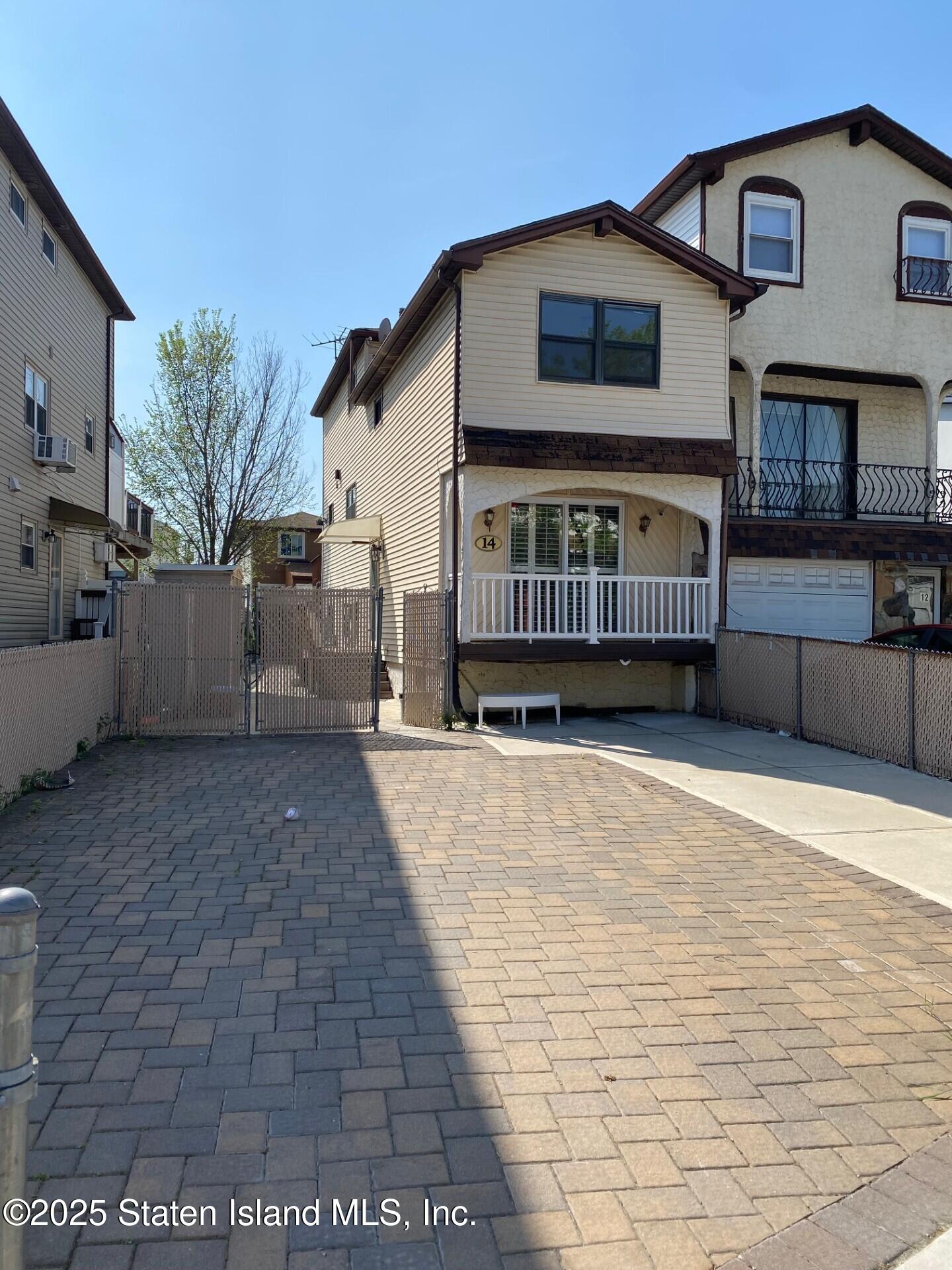 14 Goller Place, Staten Island, New York image 1
