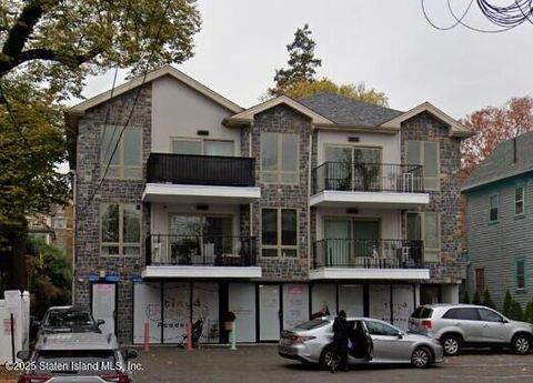 Photo of 360 Van Duzer Street, Staten Island, NY 10304 (MLS # 2506897)
