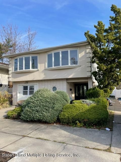 Photo of 241 Martin Avenue, Staten Island, NY 10314 (MLS # 1159102)