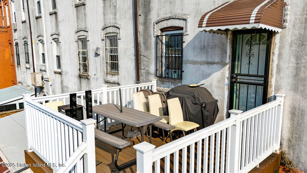 111 Chestnut Avenue, Staten Island, New York image 31