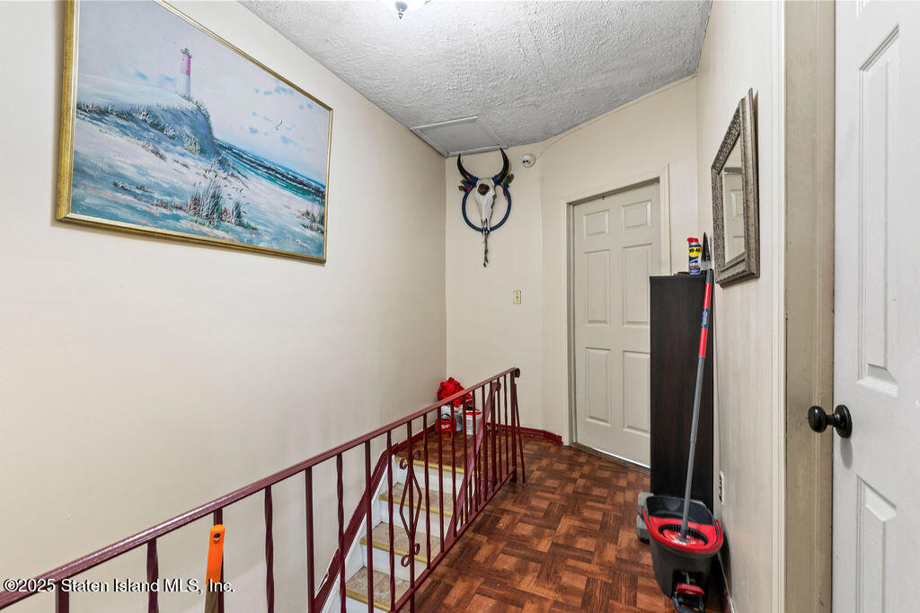 111 Chestnut Avenue, Staten Island, New York image 11
