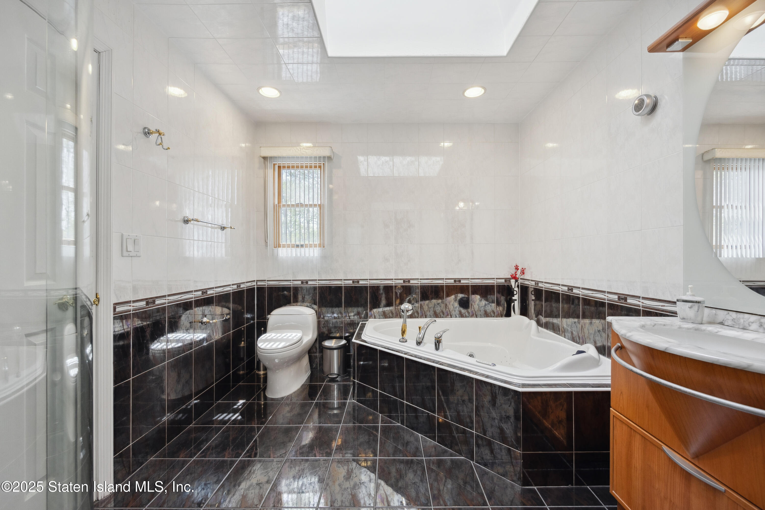 39 Eagan Avenue, Staten Island, New York image 16