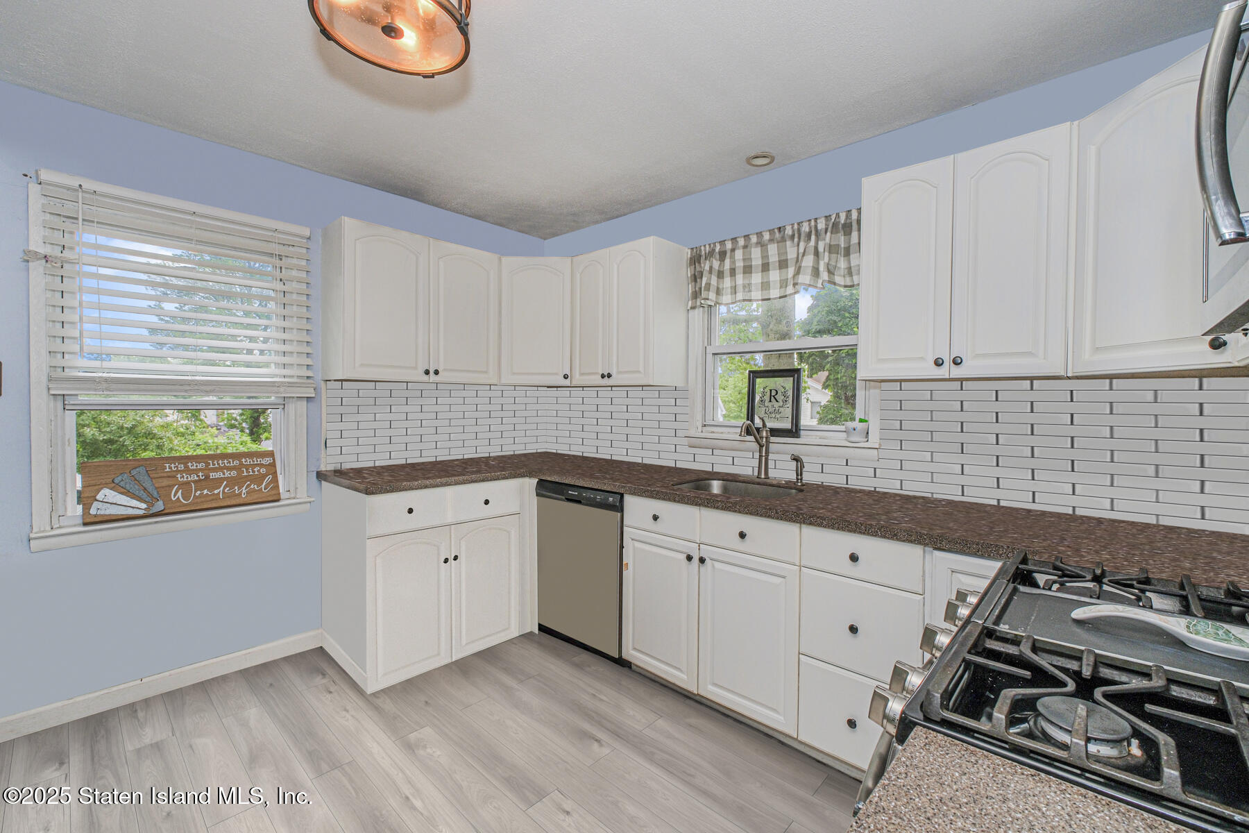 52 Pleasant Plains Avenue, Staten Island, New York image 5