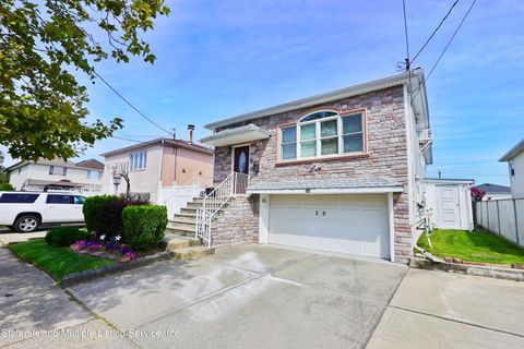 Photo of 39 Brandis Avenue N, Staten Island, NY 10312 (MLS # 2602408)
