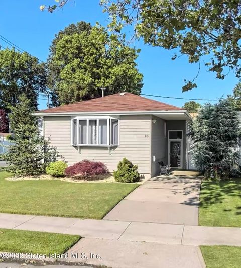 Photo of 60 Cordelia Avenue, Staten Island, NY 10309 (MLS # 2601313)