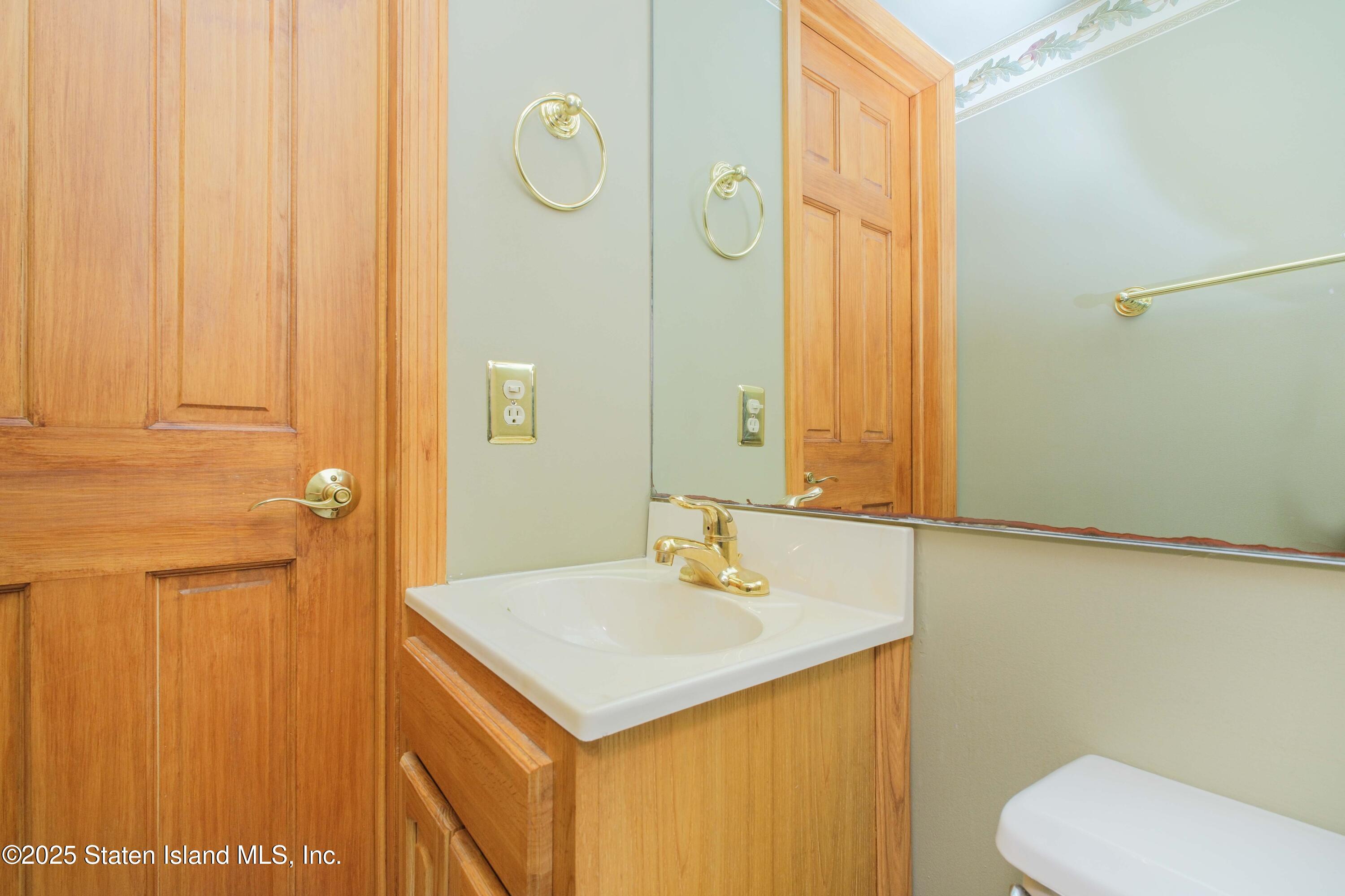 73 Ilyse Court, Staten Island, New York image 21