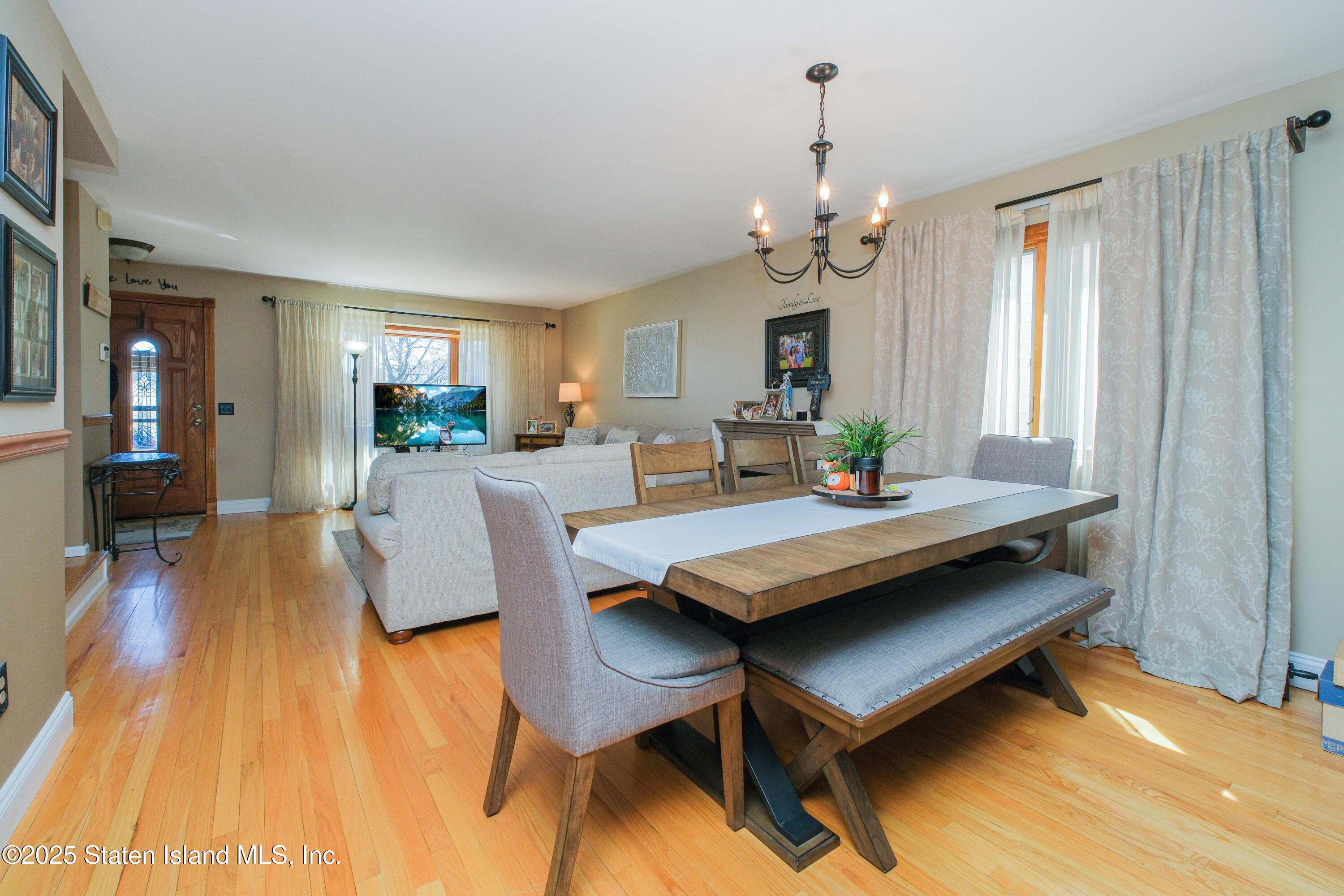 73 Ilyse Court, Staten Island, New York image 16
