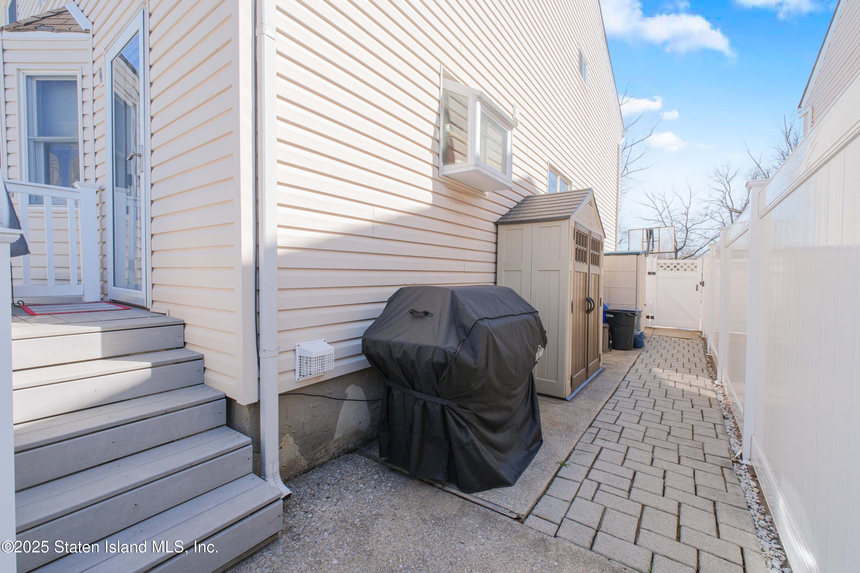 73 Ilyse Court, Staten Island, New York image 41