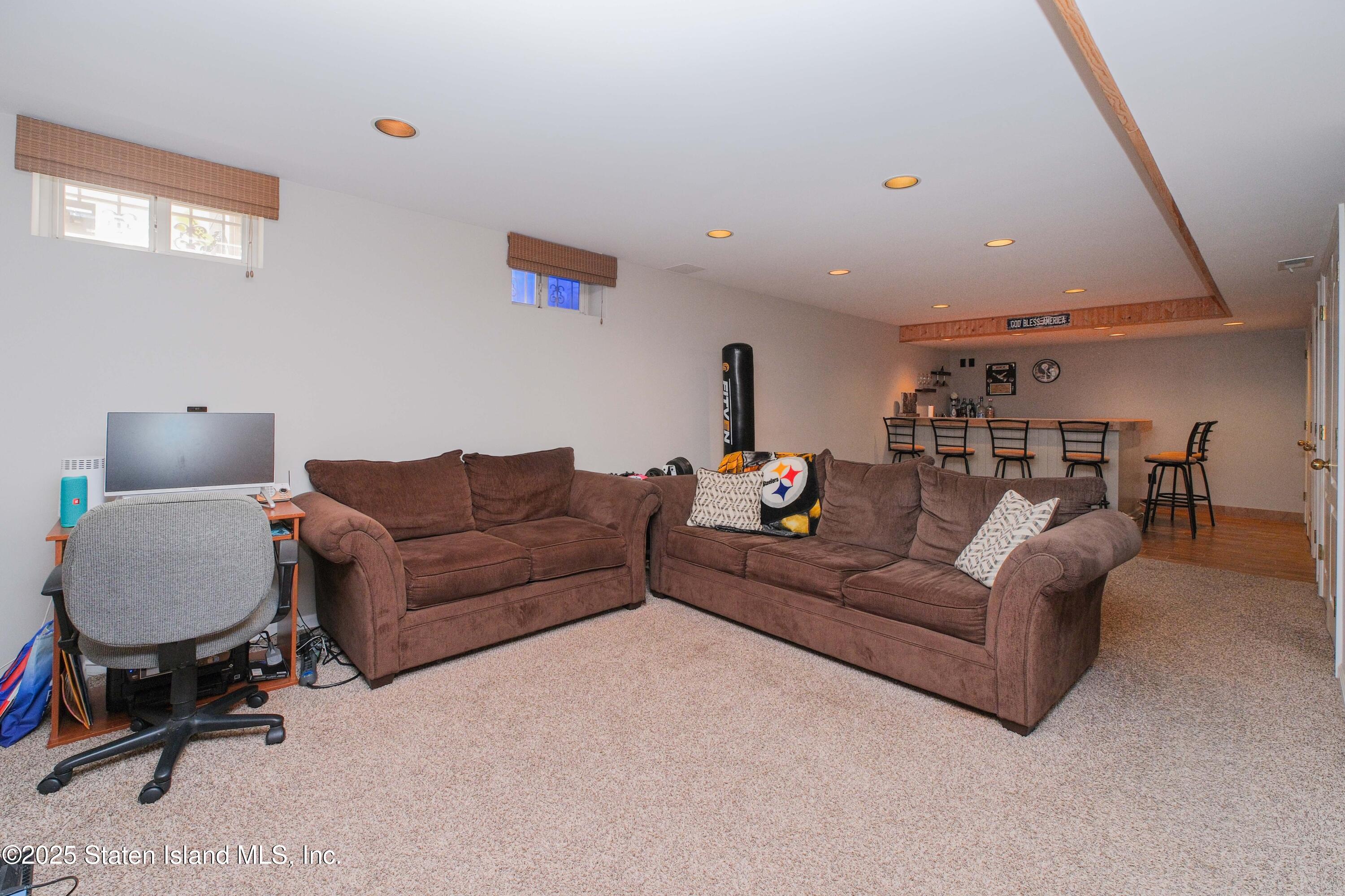 73 Ilyse Court, Staten Island, New York image 25