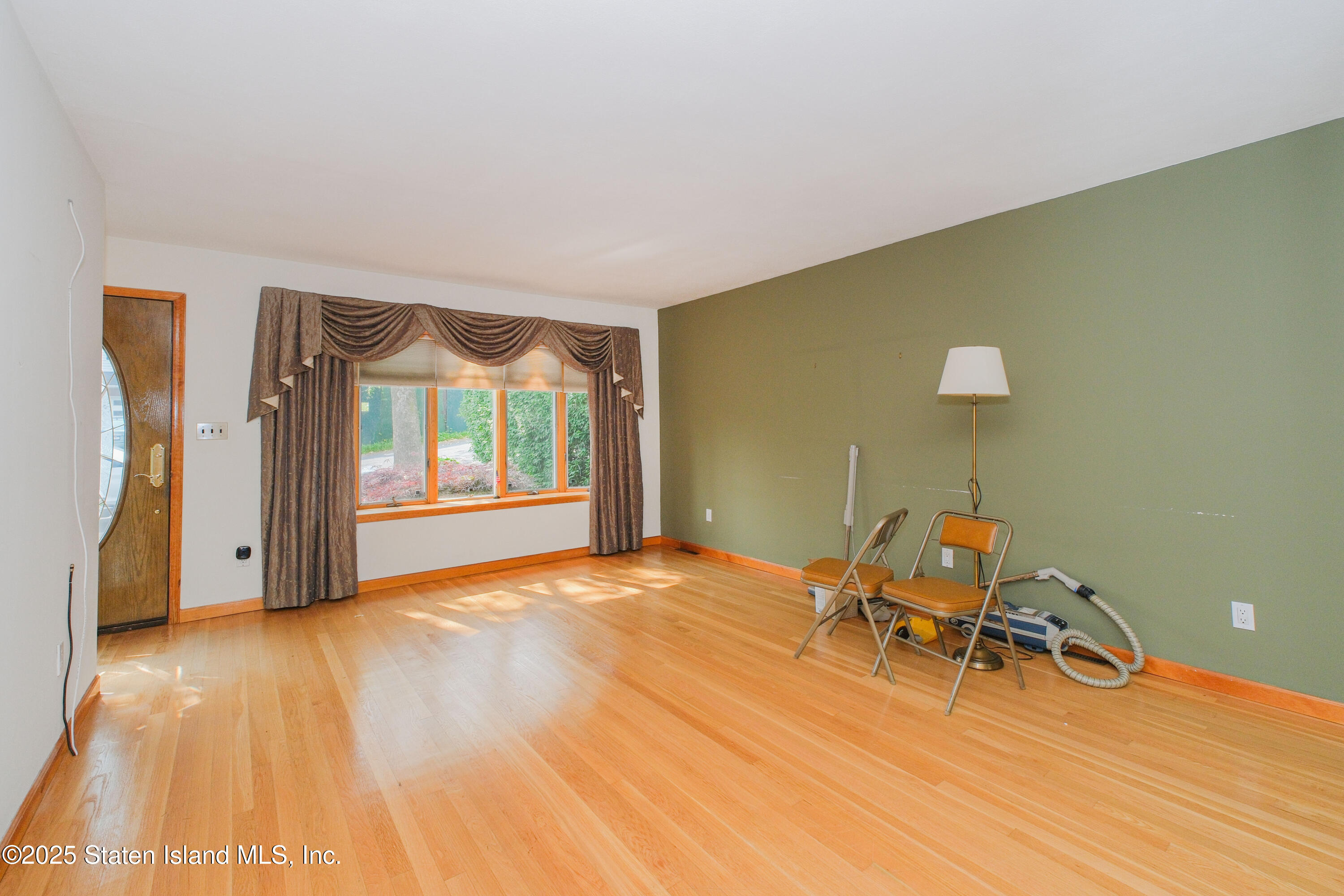 33 Hunter Street, Staten Island, New York image 16