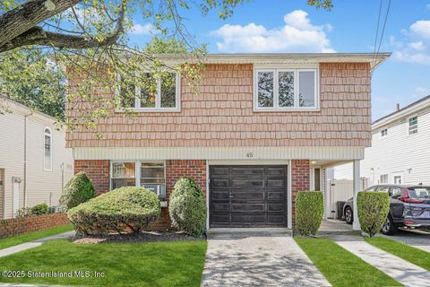 Photo of 45 Oakdale Street, Staten Island, NY 10308 (MLS # 2505197)
