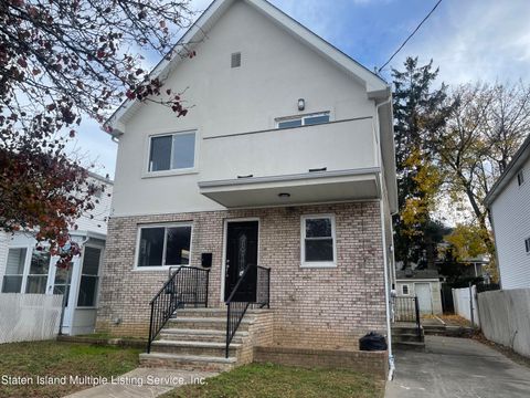 Photo of 36 Tillman Street #2, Staten Island, NY 10314 (MLS # 2400057)