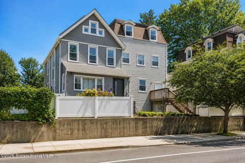 Photo of 55 Park Avenue, Staten Island, NY 10302 (MLS # 2602900)