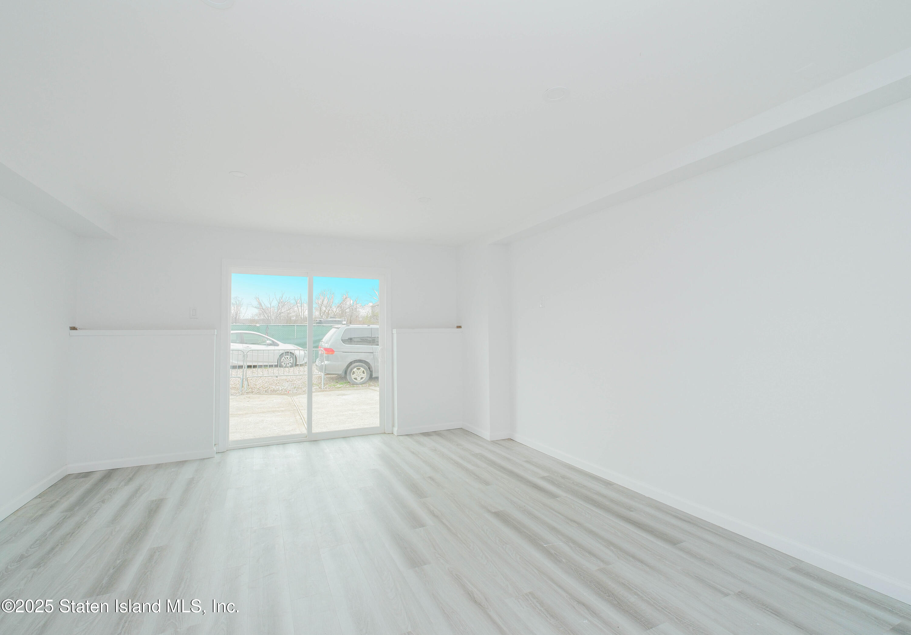 797 Father Capodanno Boulevard, Staten Island, New York image 29