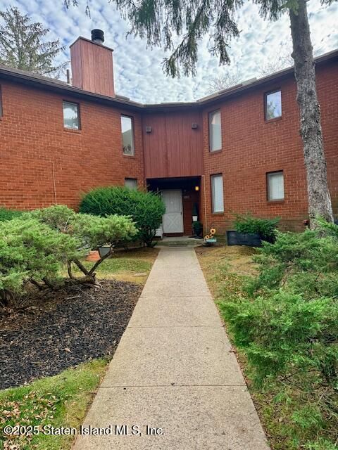 Photo of 1446 Forest Hill Road #4, Staten Island, NY 10314 (MLS # 2506747)