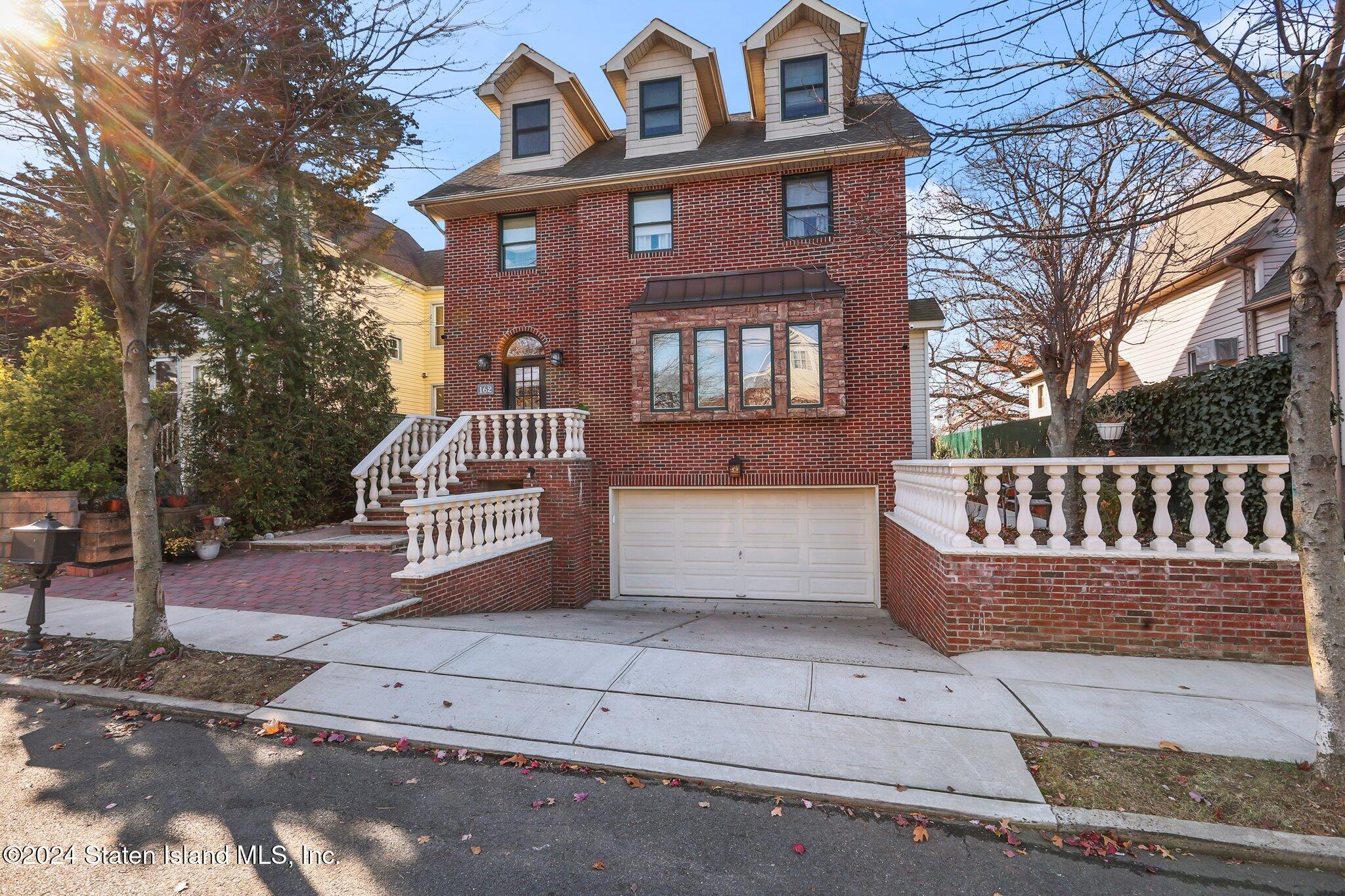 162 Wood Avenue, Staten Island, New York image 3