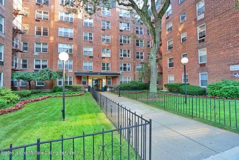 50 Fort Place Unit A2g, Staten Island, NY 10301 - MLS#: 2400696