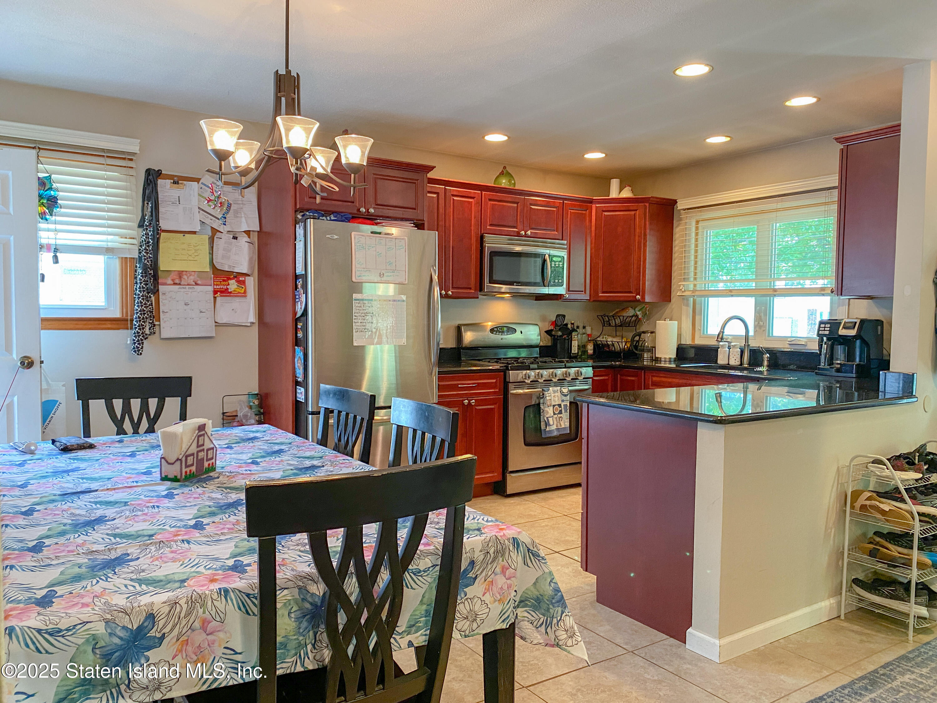 395 Atlantic Avenue, Staten Island, New York image 5