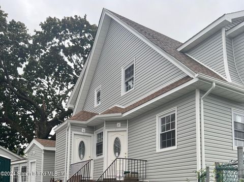 Photo of 129 New Dorp Plaza, Staten Island, NY 10306 (MLS # 2505852)