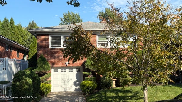 755 OAKLAND AVE, STATEN ISLAND, NY 10310 - Image cef1c6c4dbdda5e31845b17482d3bebb/3925960488