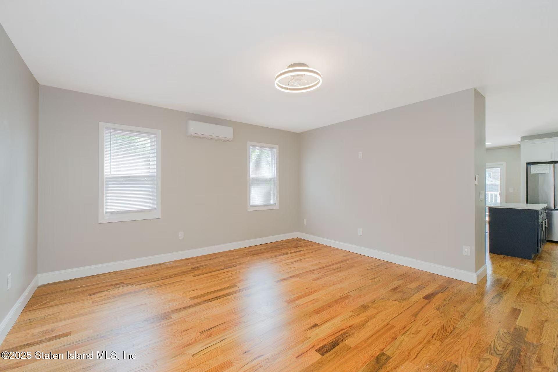 12 Livingston Court, Staten Island, New York image 17