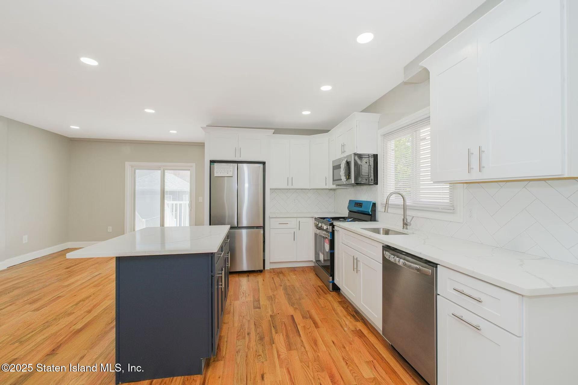 12 Livingston Court, Staten Island, New York image 12