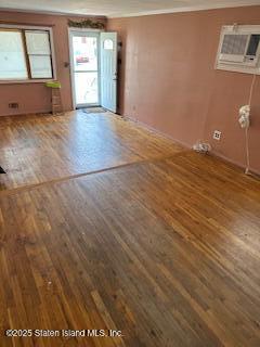 61 Cranford Street, Staten Island, New York image 3