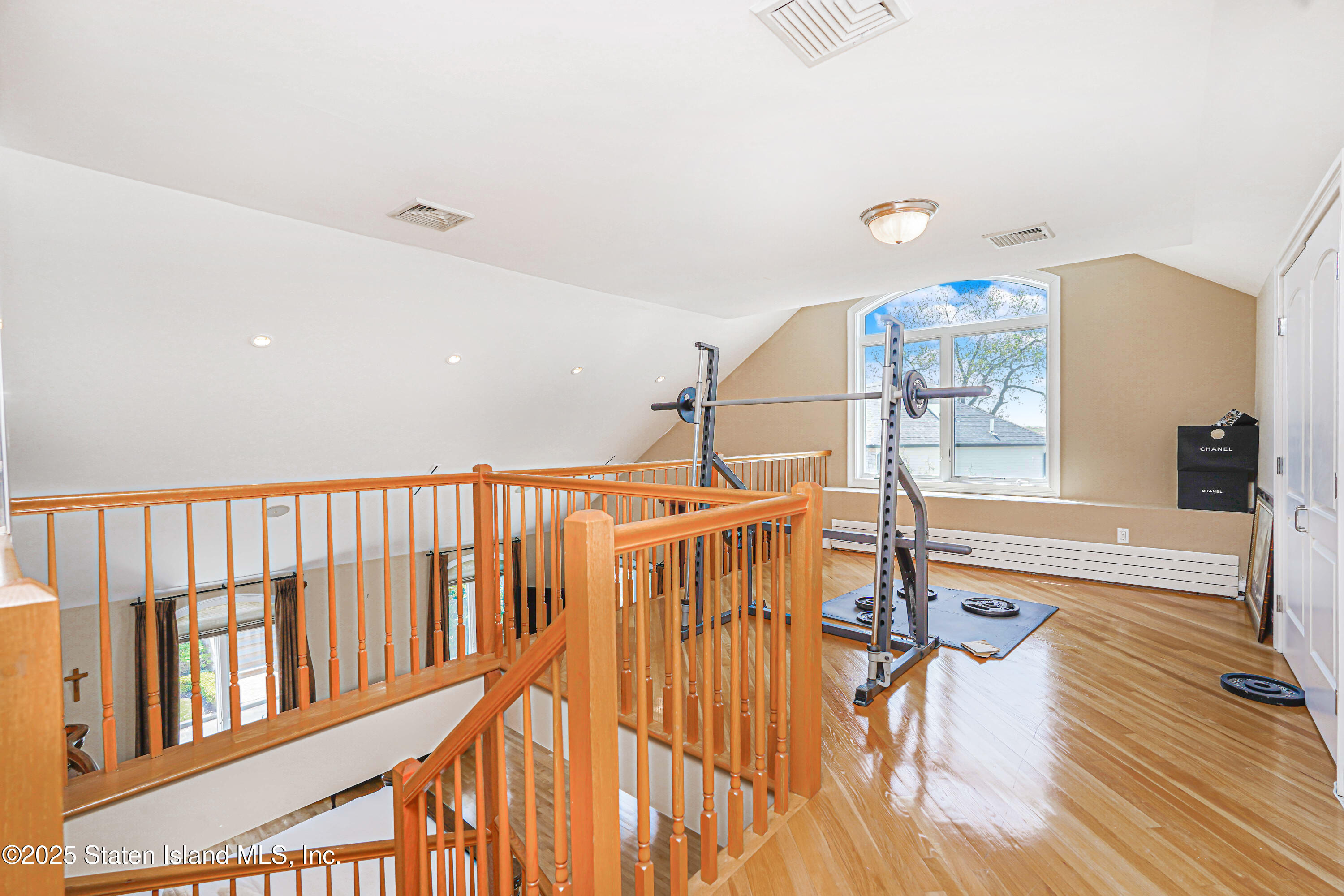 30 Aviva Court, Staten Island, New York image 48