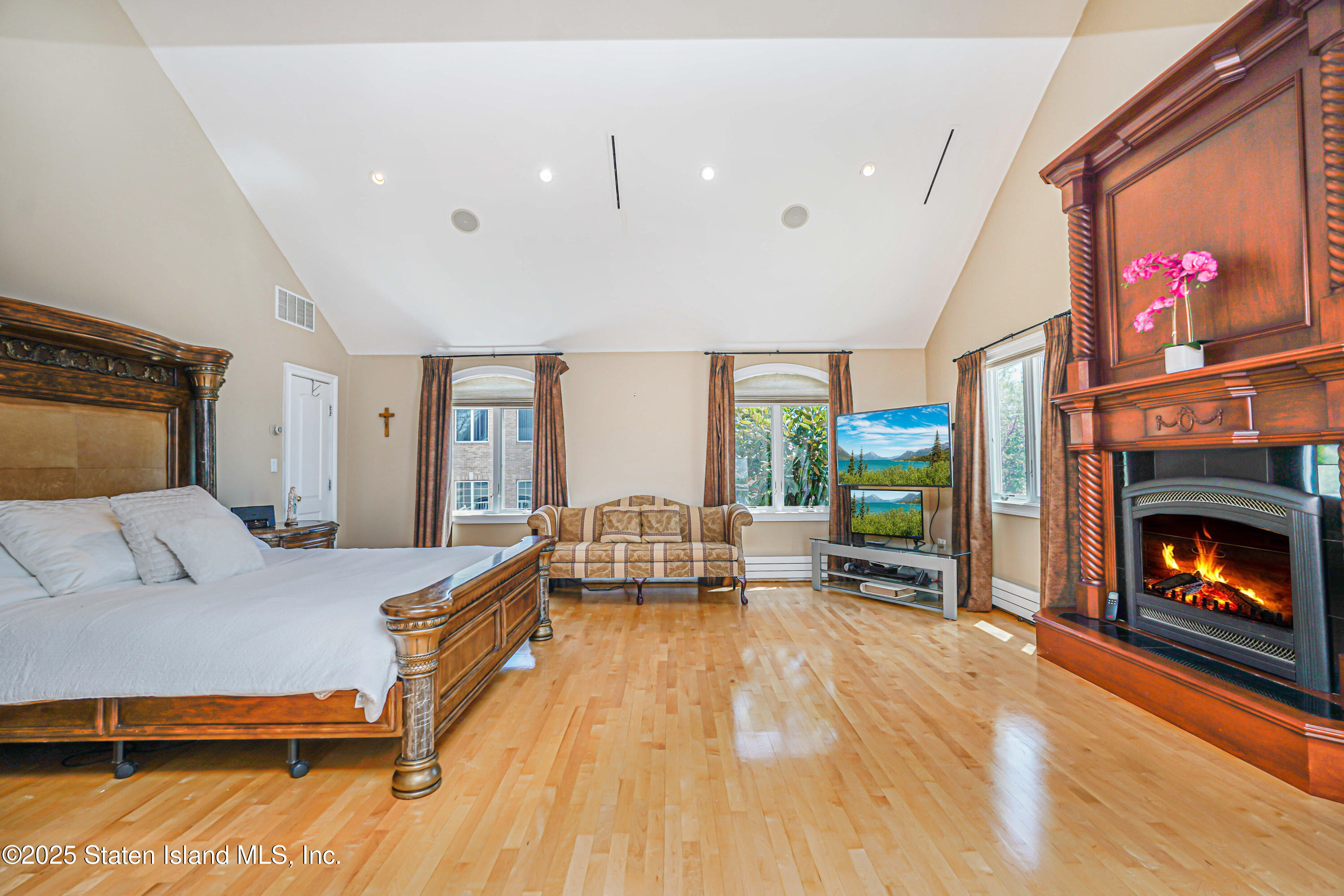30 Aviva Court, Staten Island, New York image 39