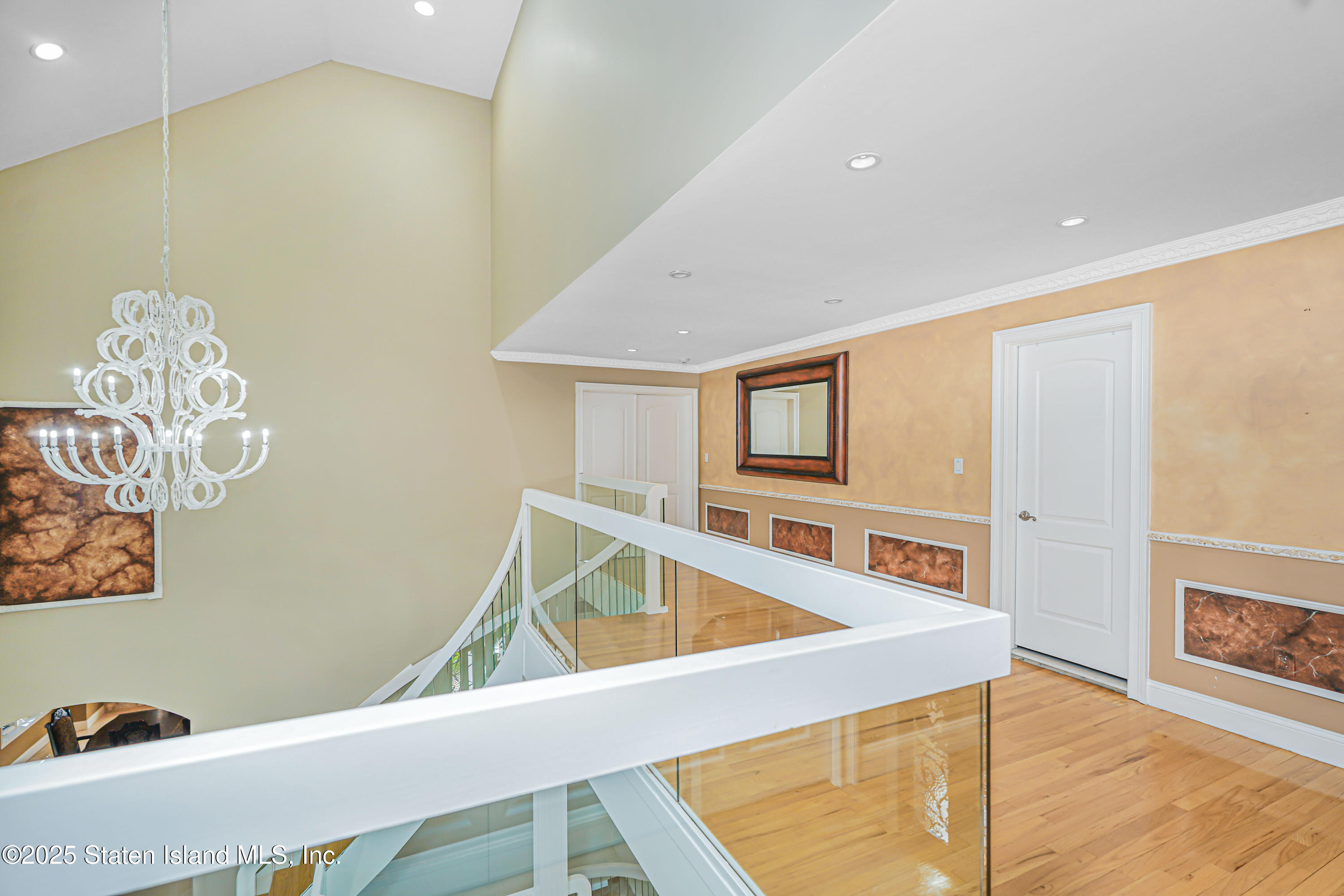 30 Aviva Court, Staten Island, New York image 37