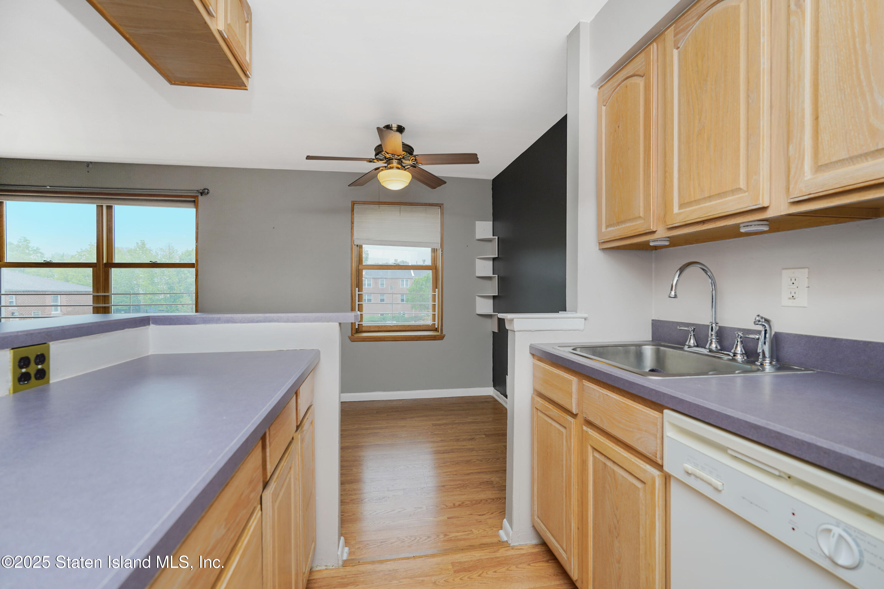 123 Cortelyou Avenue #2-3, Staten Island, New York image 9
