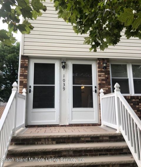 Photo of 1039 Rathbun Avenue #2, Staten Island, NY 10309 (MLS # 1156698)