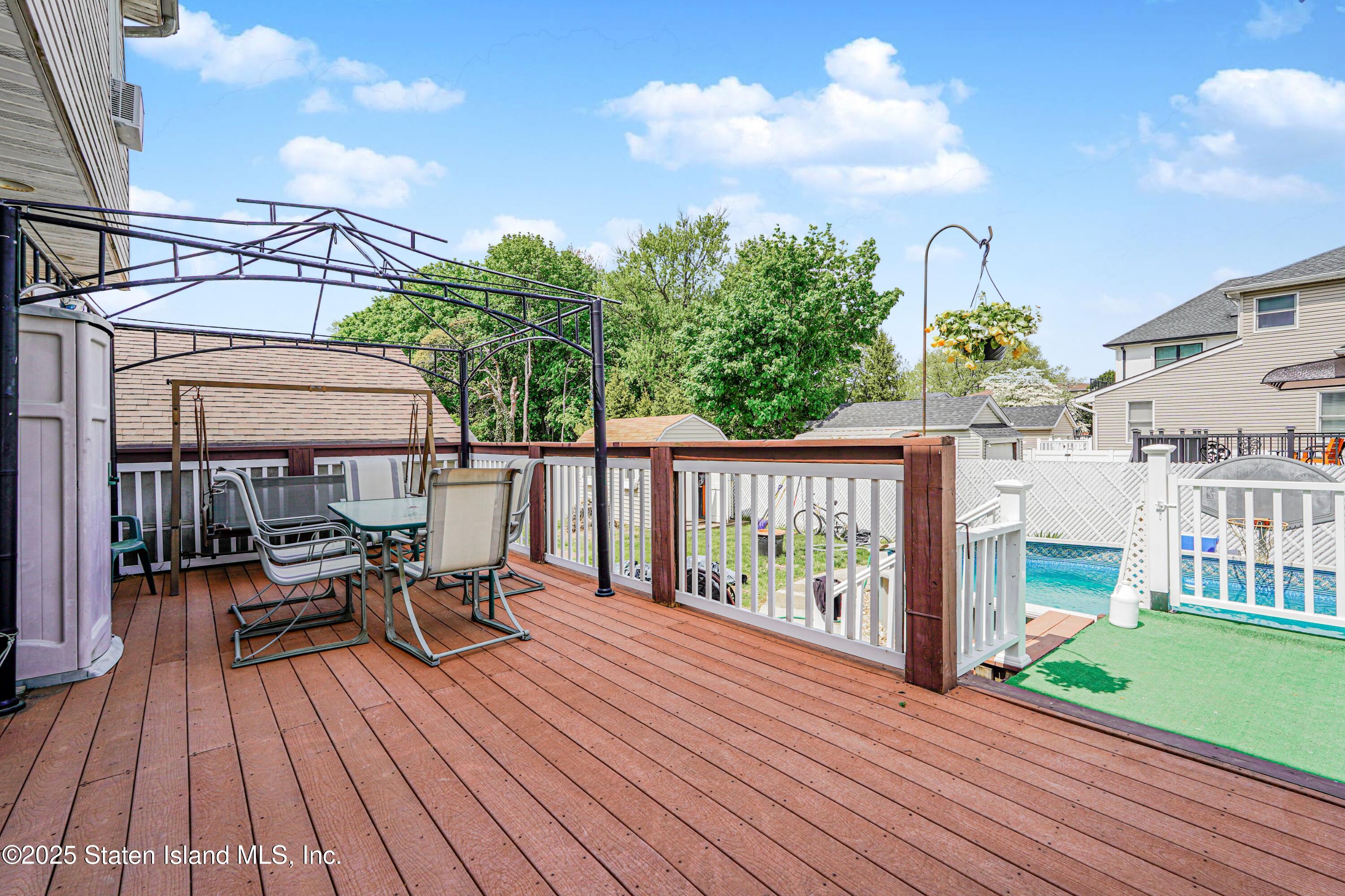 91 Allison Avenue, Staten Island, New York image 9
