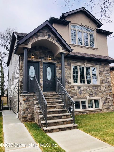 Photo of 202 Hawthorne Avenue #2, Staten Island, NY 10314 (MLS # 2507259)