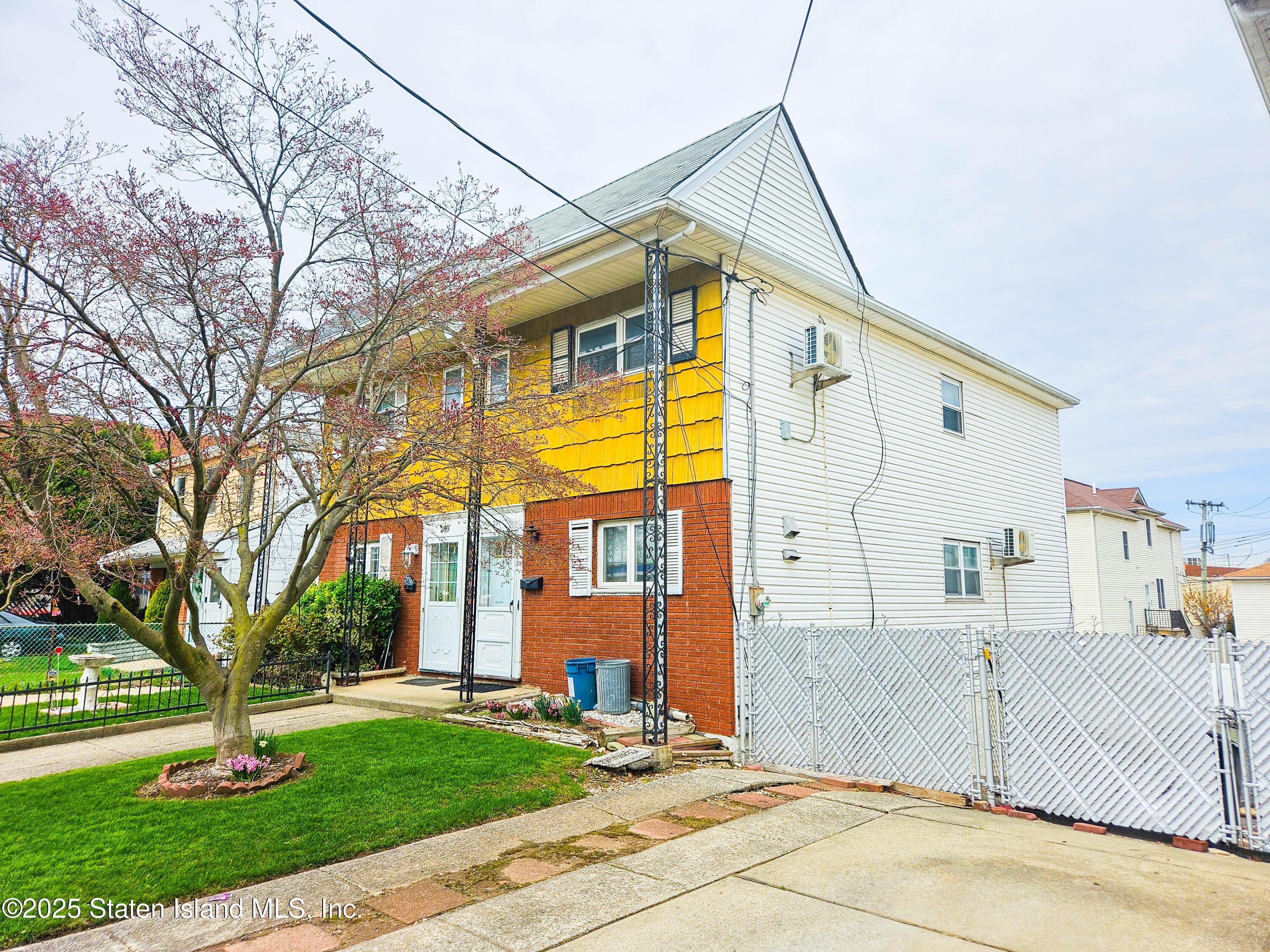 291 Bedford Avenue, Staten Island, New York image 1
