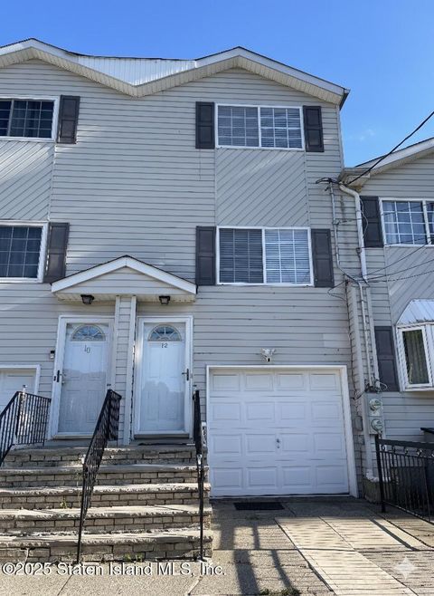 Photo of 12 Reid Avenue Ave, Staten Island, NY 10305 (MLS # 2506011)