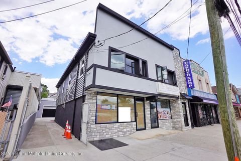 Photo of 4089 Hylan Boulevard #A, Staten Island, NY 10308 (MLS # 1165666)