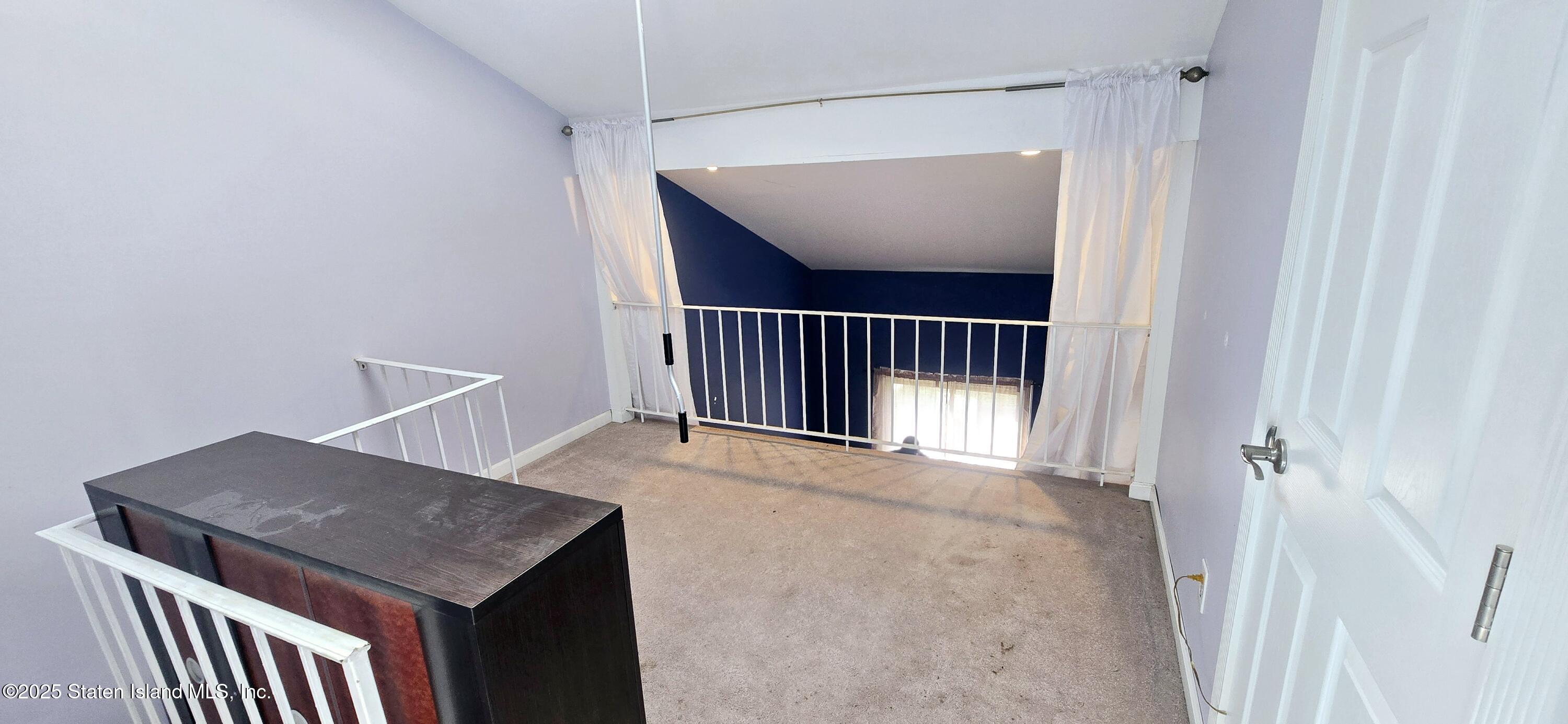 64 Wolkoff Lane, Staten Island, New York image 11