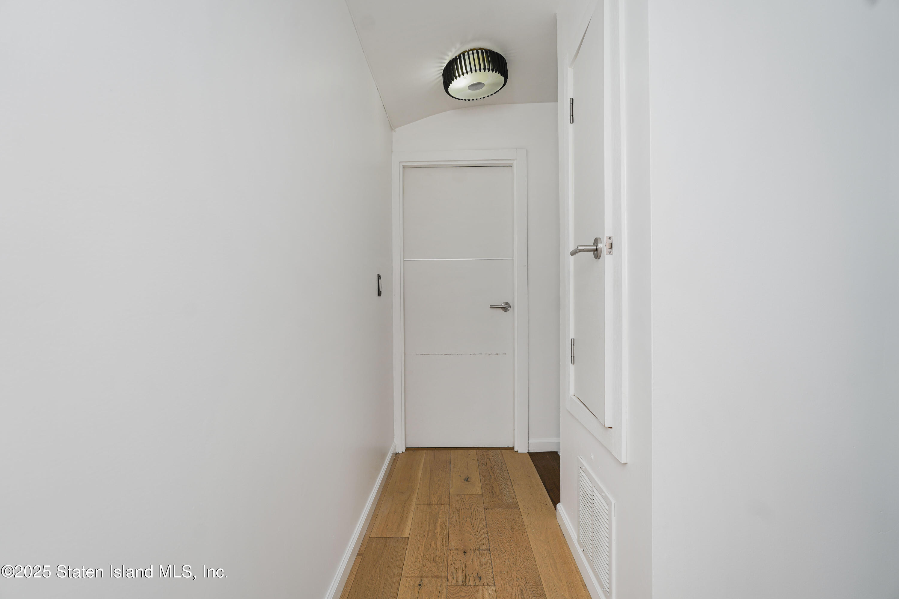 244 Hett Avenue, Staten Island, New York image 24