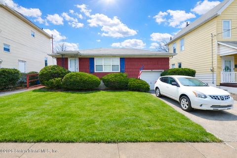 Photo of 232 Nicholas Avenue, Staten Island, NY 10302 (MLS # 2601334)