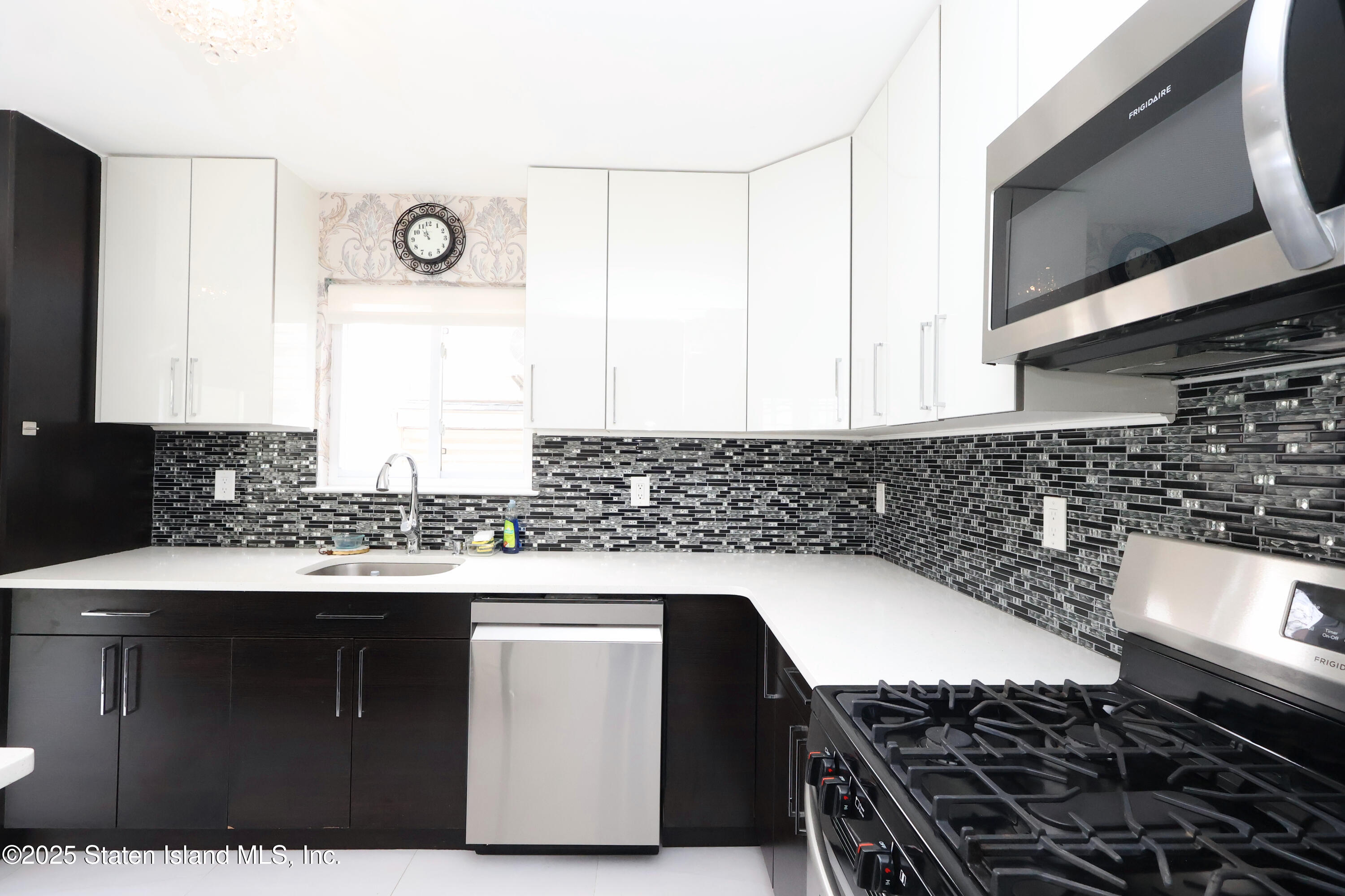 206 Virginia Avenue, Staten Island, New York image 8