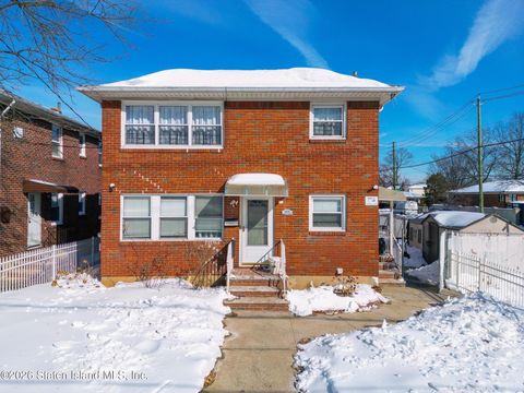 Photo of 369 Burgher Avenue, Staten Island, NY 10305 (MLS # 2600569)
