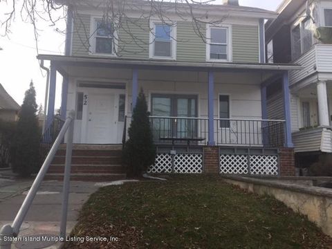 Photo of 52 Jewett Avenue, Staten Island, NY 10302 (MLS # 2602187)