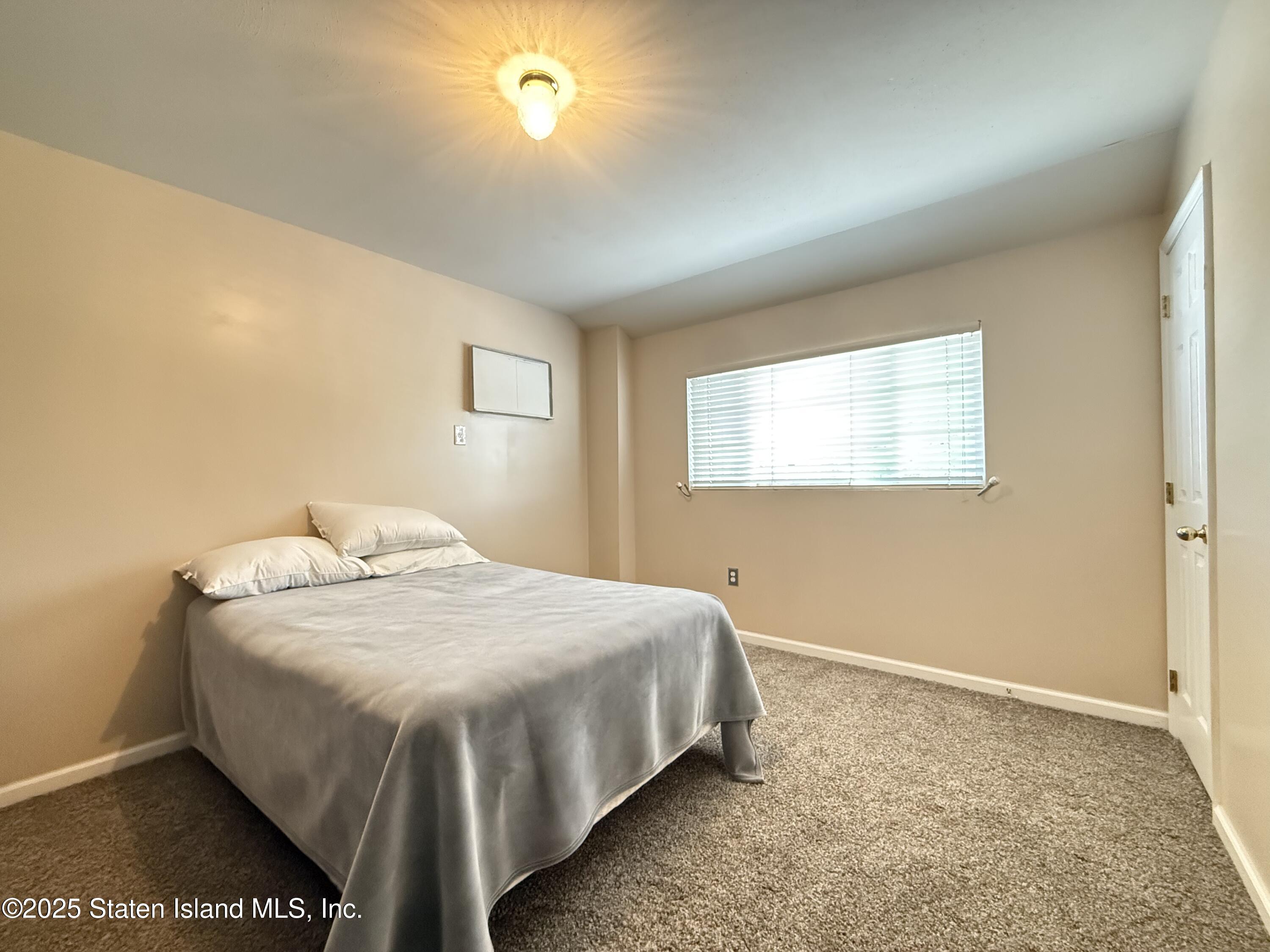 208 Osgood Avenue, Staten Island, New York image 20