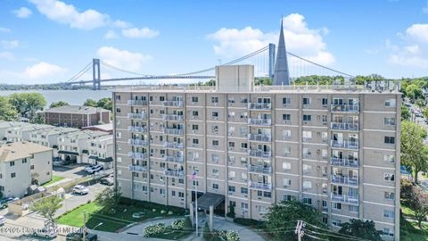 Photo of 6 New Lane #7b, Staten Island, NY 10305 (MLS # 2505108)