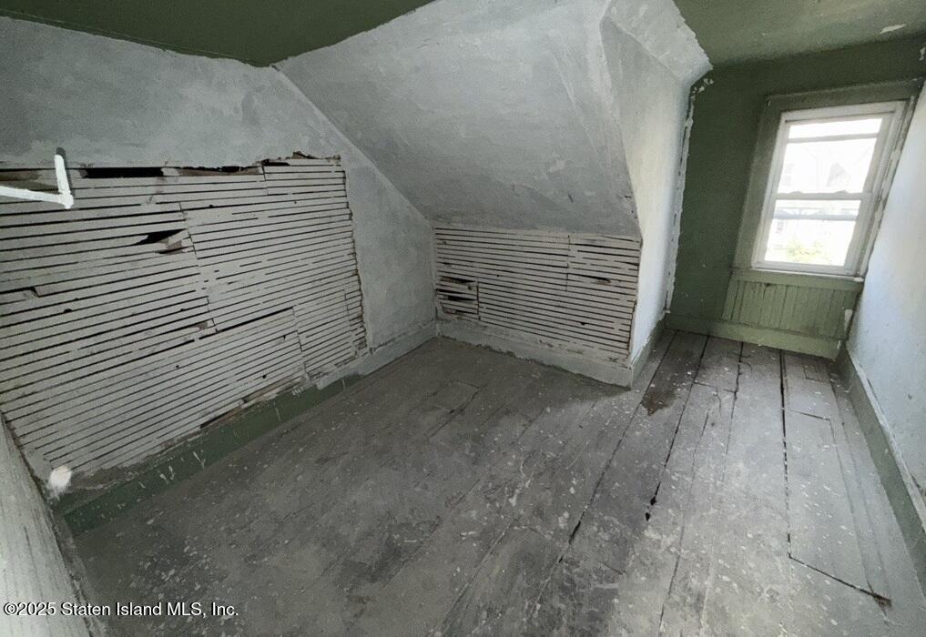 116 Tysen Street, Staten Island, New York image 22
