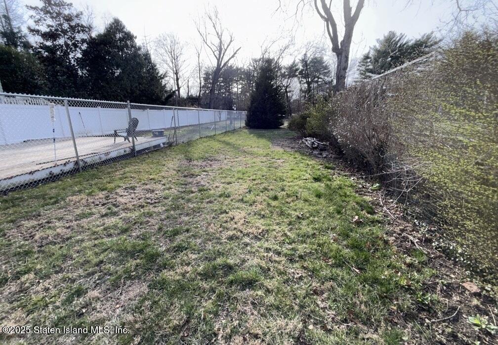 116 Tysen Street, Staten Island, New York image 3