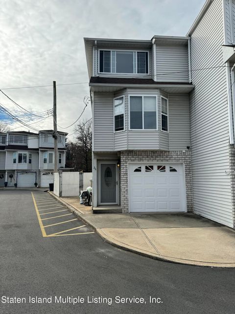 Photo of 26 Linda Lane, Staten Island, NY 10312 (MLS # 1165886)